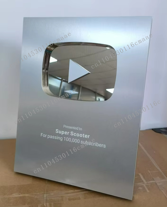 Play button prizes, aluminum s - Esports Gaming Trophy 评论和价格